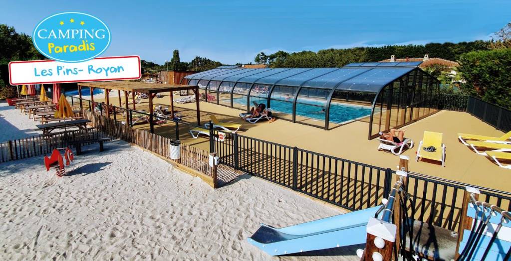 Camping Paradis Les Pins Royan Saint Palais Sur Mer Les Campings En France Campings Online